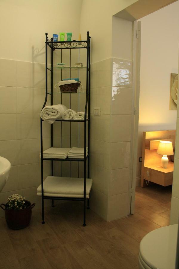 Le Stanze Di Mavi Bed & Breakfast Gravina in Puglia Exterior photo